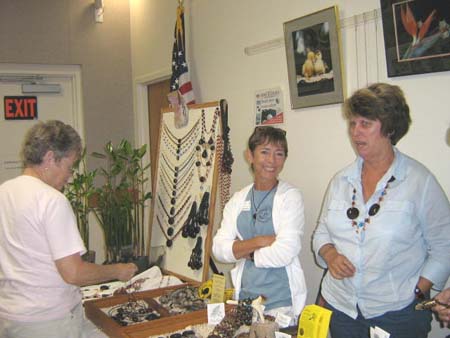 22 Mary Bowman, Nan Rhodes (right)